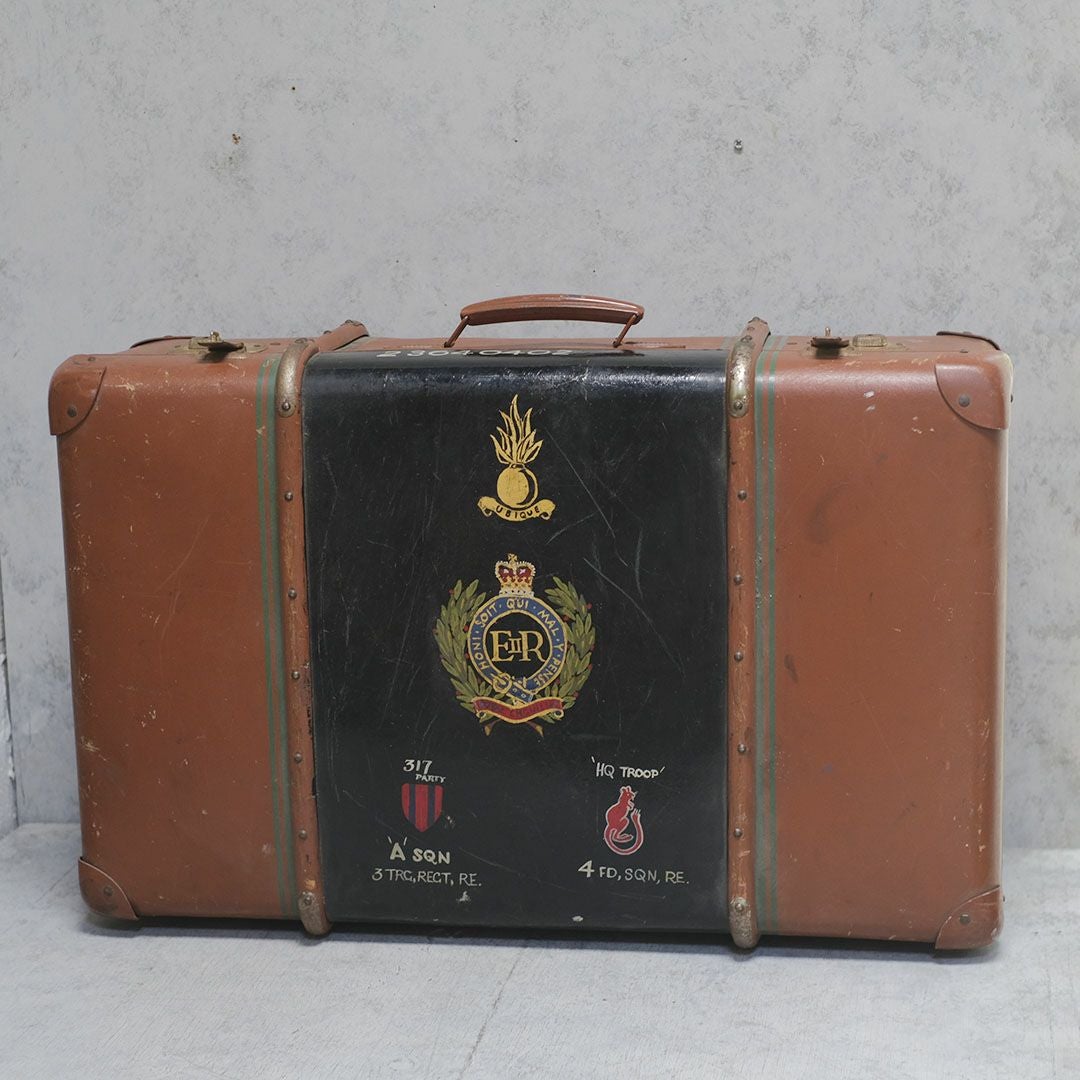 アンティークトランク イギリス 大きなトラベルスーツケースの通販