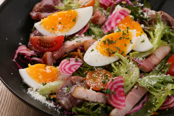 北海道産食材満載の本格フレンチが味わえる隠れ家的な一軒｜円山公園