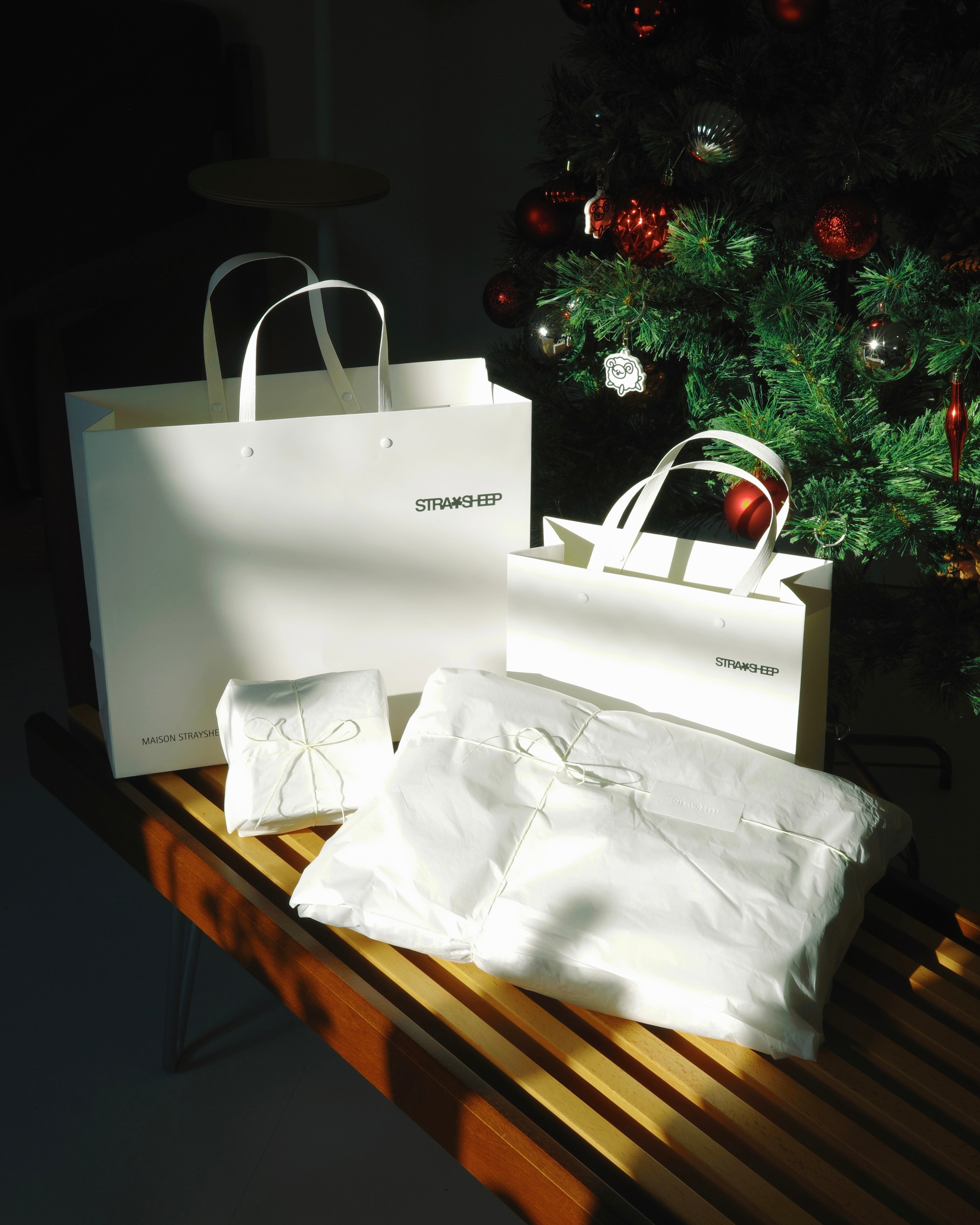 STRAYSHEEP RUG GREEN