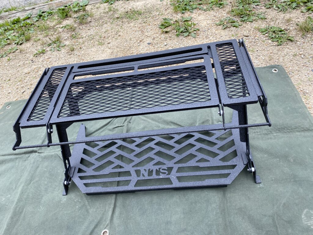 Nature tonesのヘビースタンド | 好きなキャンプギアに囲まれたい