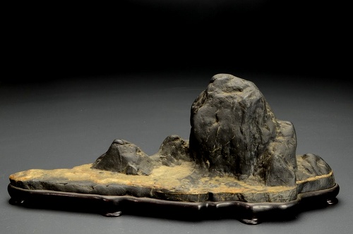 自然が生み出した芸術品 鑑賞石