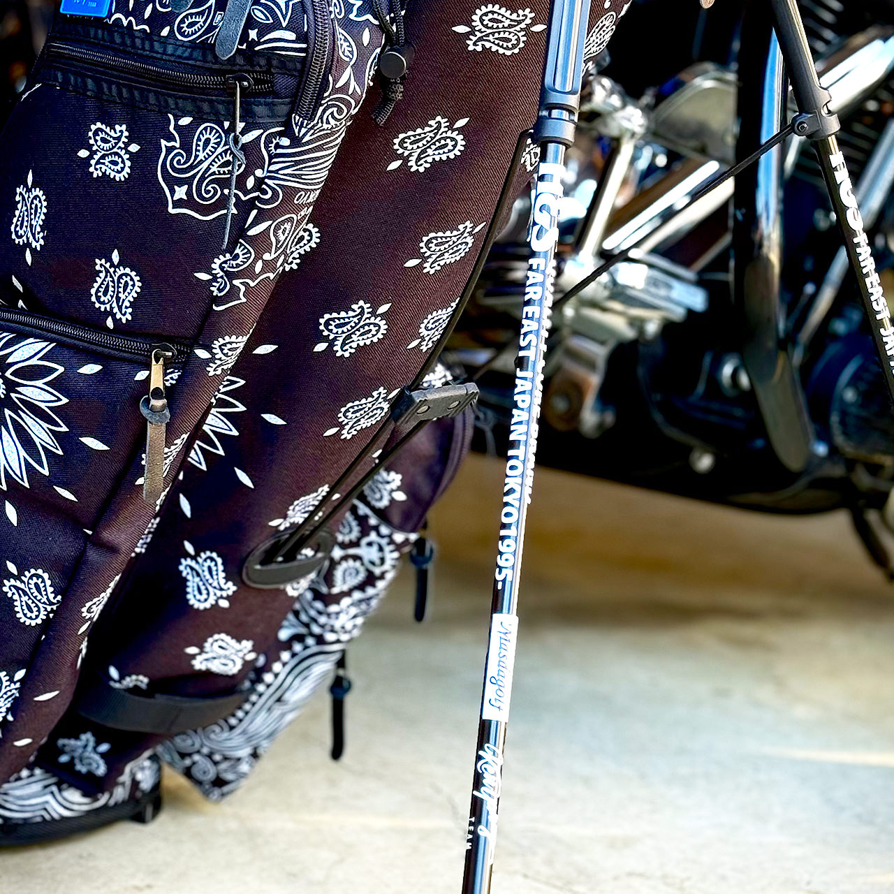 HideandSeek』 × 『MasdaGolf』 × 『KenYahagi』 コラボキャディバッグ