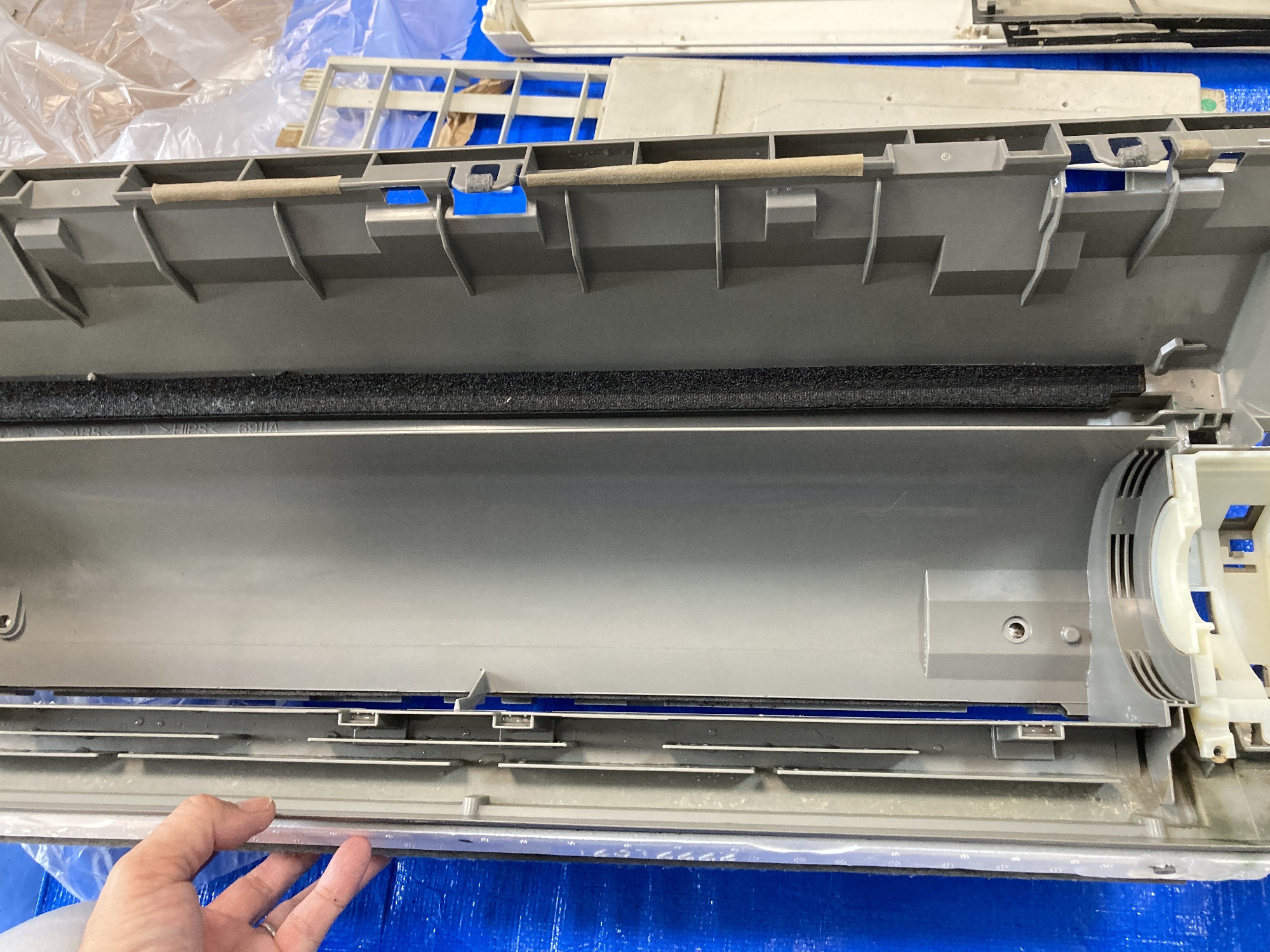 ダイキンエアコンの壁掛け完全分解クリーニング｜鳥山修史