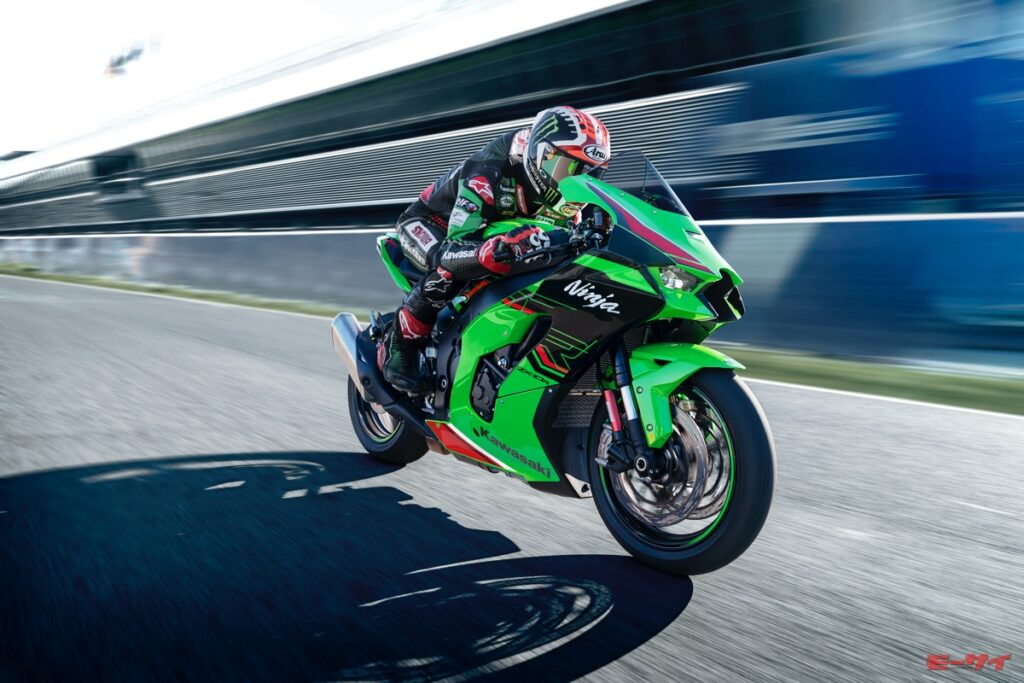 画像ギャラリー】「Ninja ZX-10R KRT EDITION」が新色「ライムグリーン