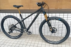 こんなん出来ちゃいました！ YETI ARC CARBON カスタム | 1989年創業の