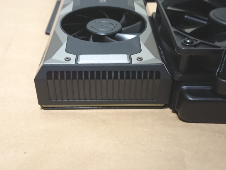 EVGA GeForce GTX 1080 Ti SC2 HYBRIDのレビュー | メモトラ