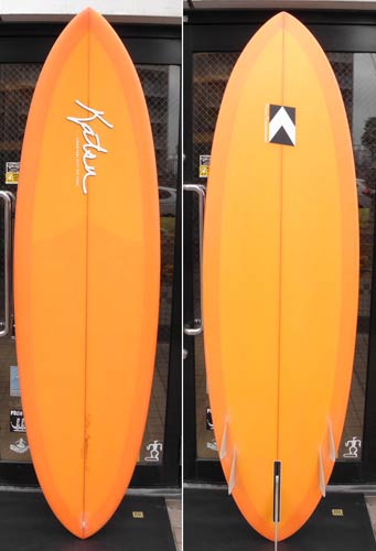 カツカワミナミサーフボード