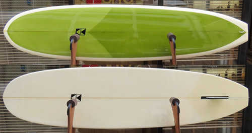 カツカワミナミサーフボード