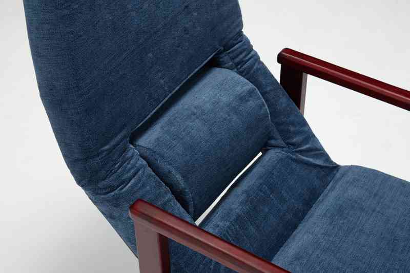 背中ピッタリ腰が楽!背楽チェアSEC-01 | フランスベッド【品番