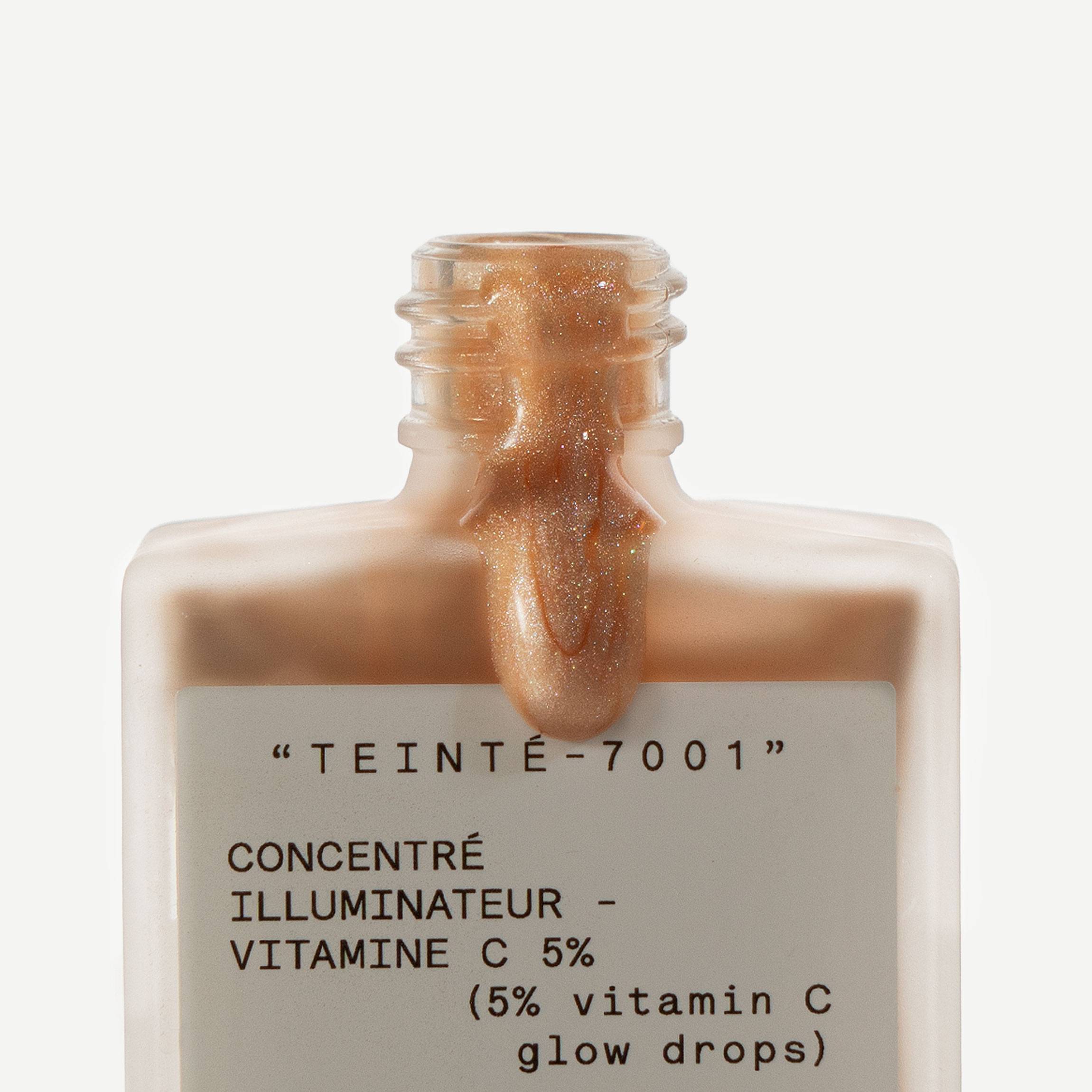 グロウ ドロップス 5％ ビタミン C + アロエベラ — Typology