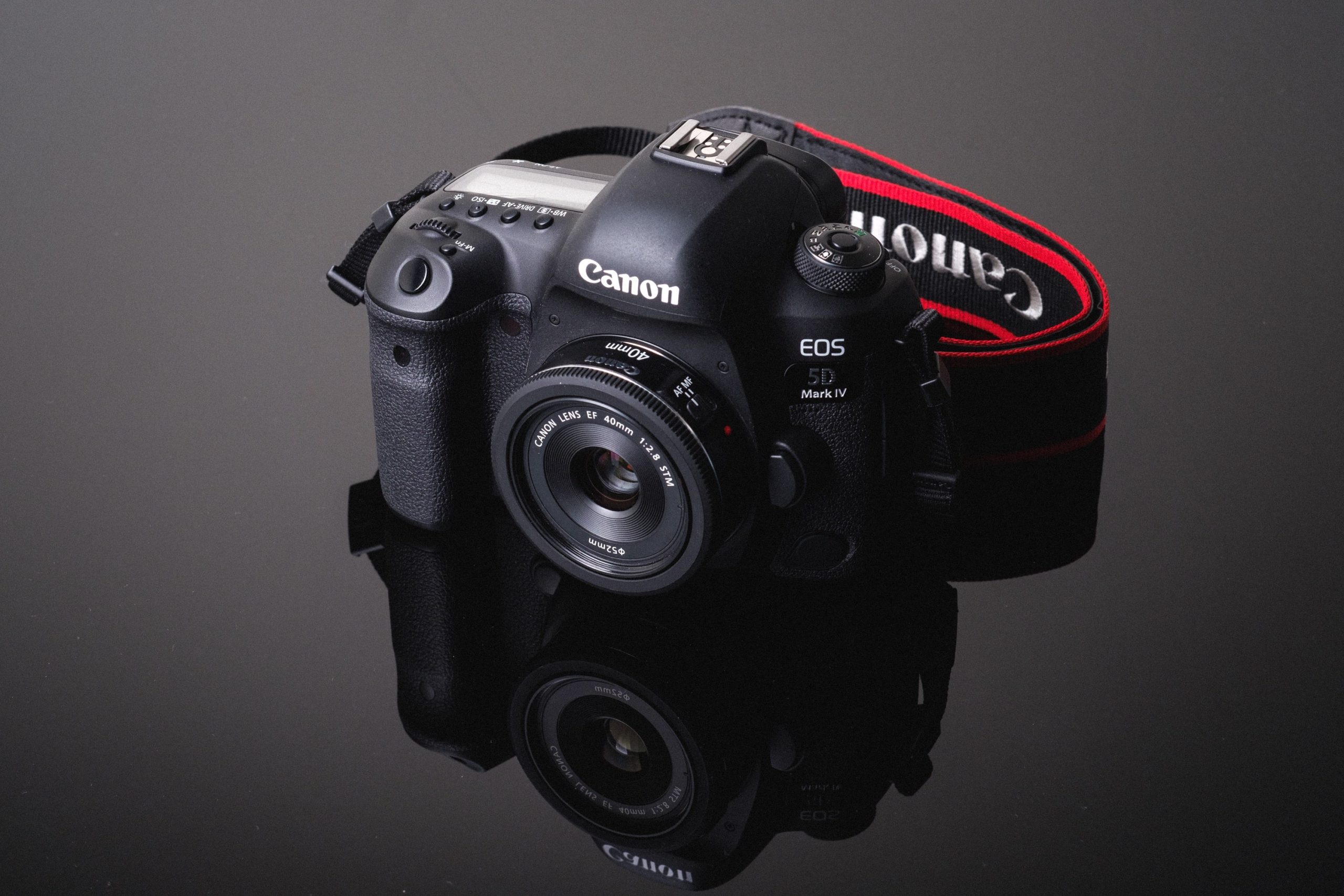 Best Memory Card Canon 5D Mark IV | Alik Griffin