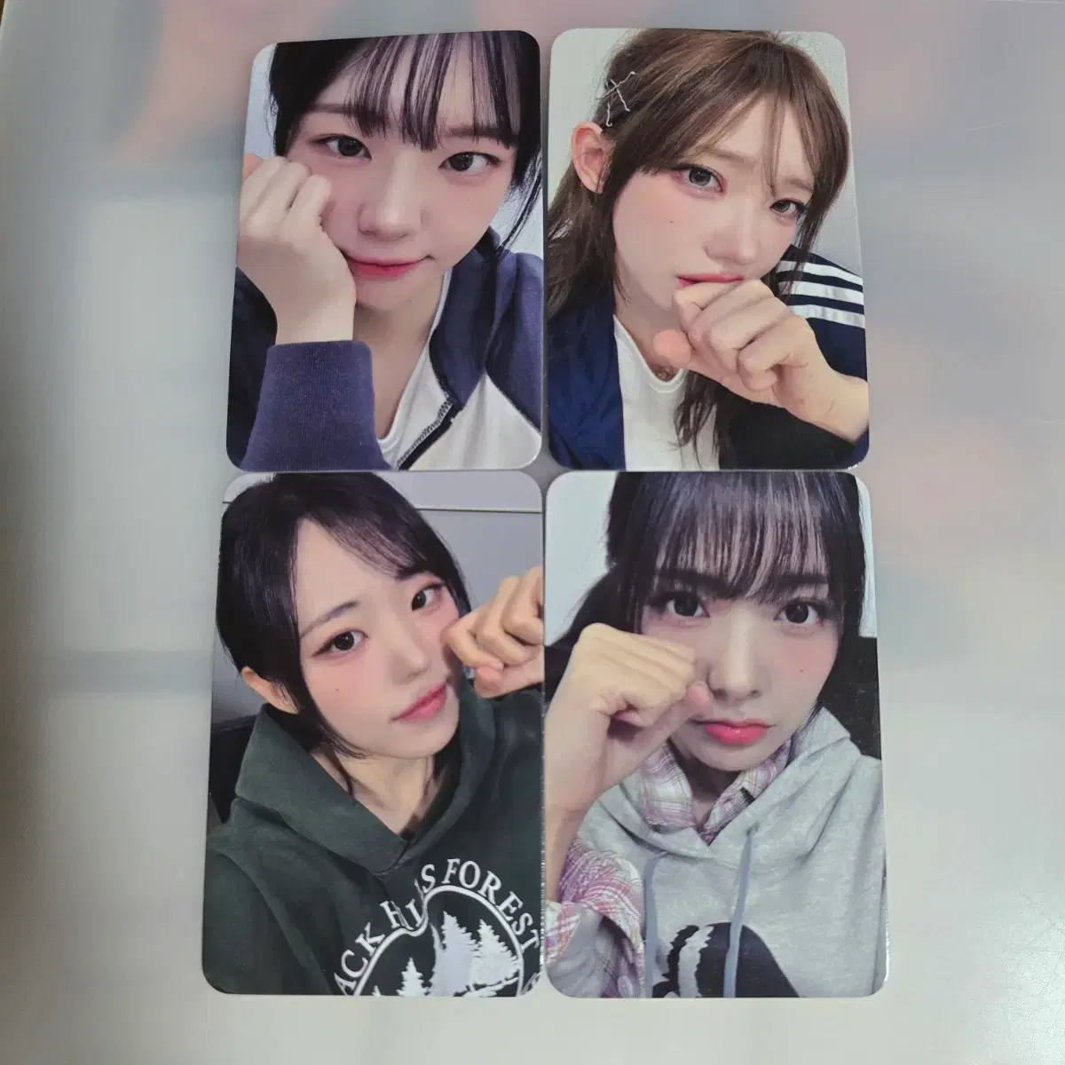 qwer 2nd anniversary pop up store md photocard for sale! Chodan
