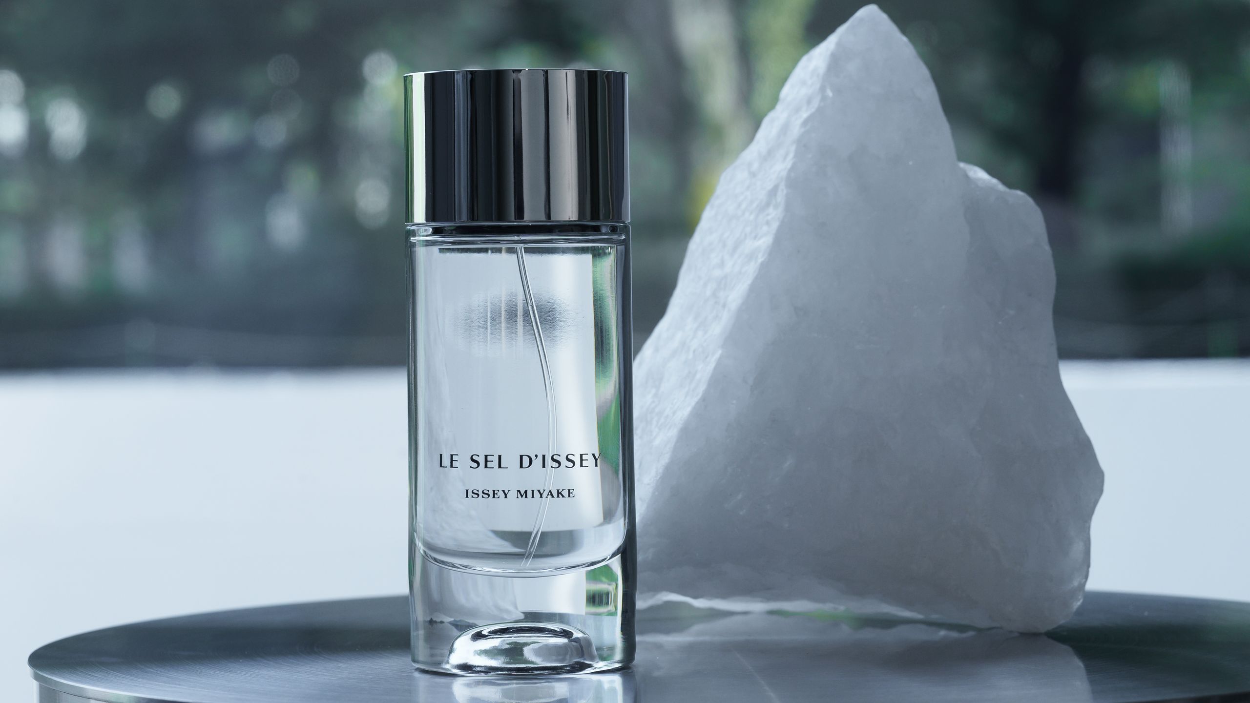 大地と海の邂逅を表現。「塩」をテーマにした新フレグランス「ル