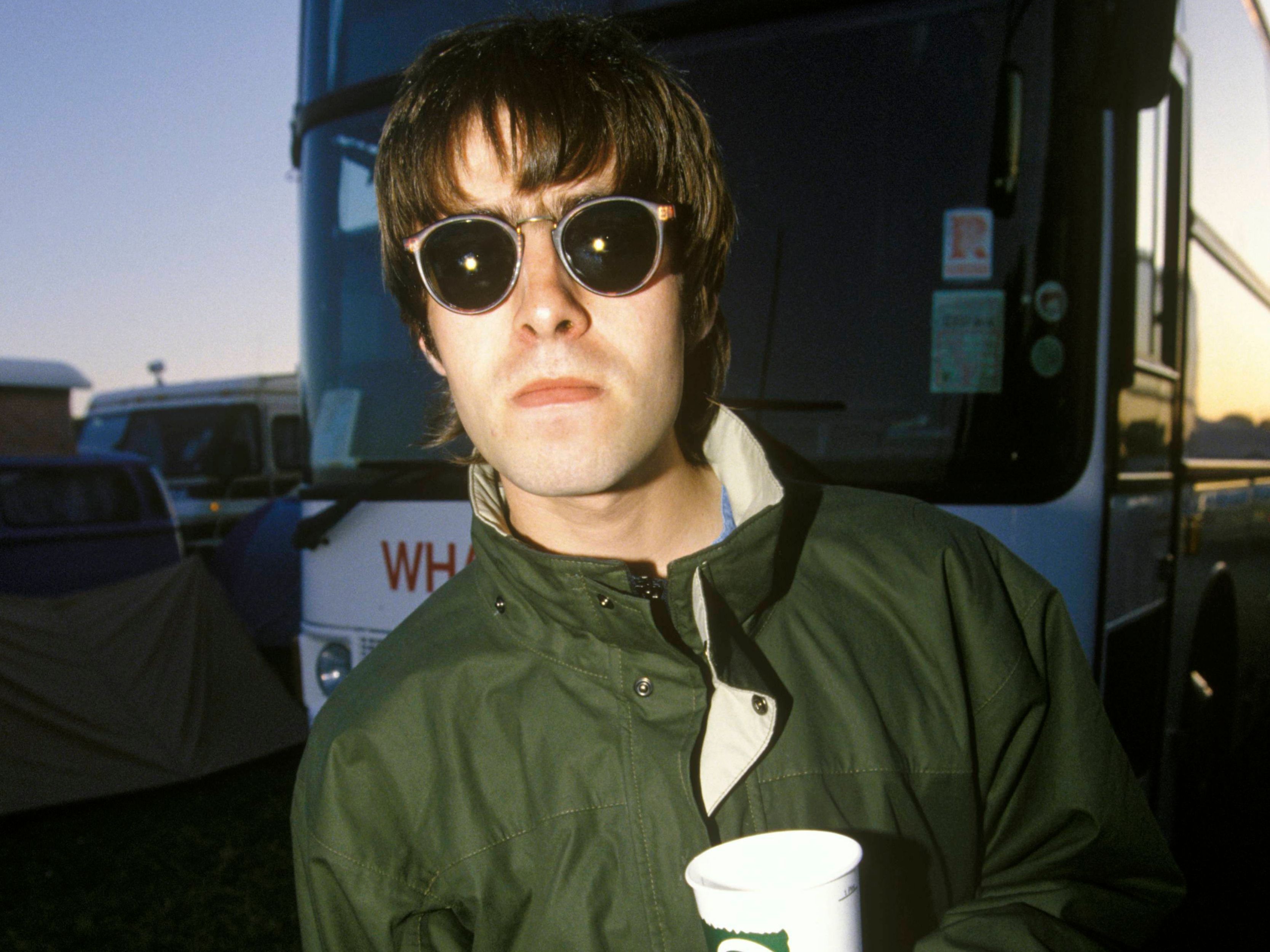 格安】 OASIS オアシス リアムギャラガー着 イングランド製 長袖 XL