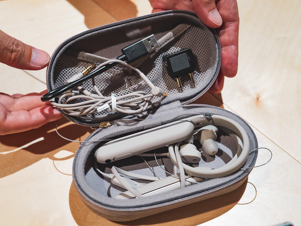 速報：ソニーの最新首かけ型ノイキャンイヤホン「WI-1000XM2」現地