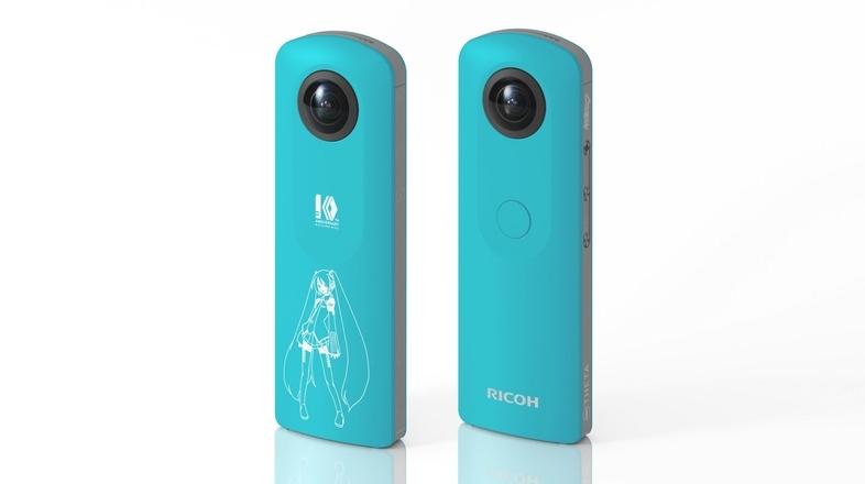 360°の世界にミクさん召喚。全天球撮影カメラRICOH THETAに｢初音ミク