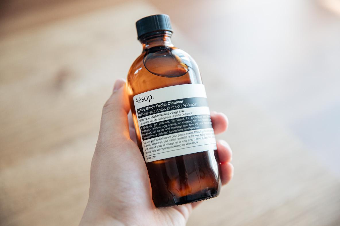 イソップの「泡立てなくていい洗顔料」はメイク落としもできる万能な1