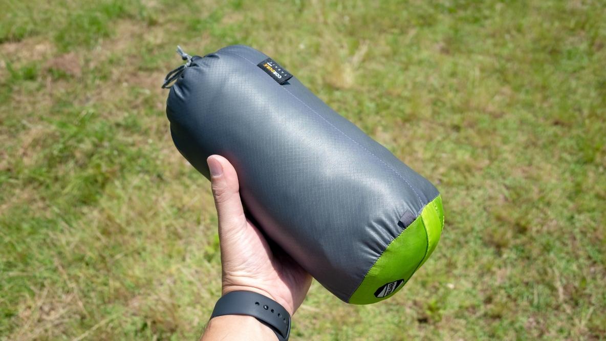 夏用シュラフ」は用意した？ 平地のキャンプから登山にまで使える超