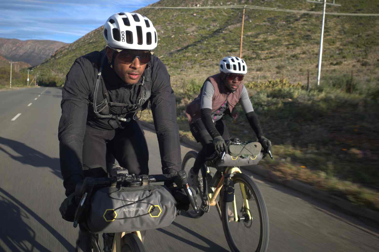 Expedition Handlebar Pack - Waterproof Front Bag | Apidura