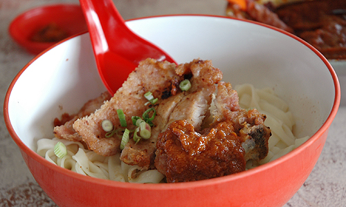 排骨麺（パイクーメン）のお店 興隆台湾麺館 Hing Loong Taiwanese Noodl