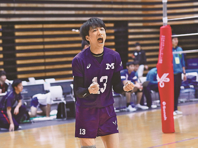 バレーボール部】小松一哉選手「気迫あふれる魂のスパイカー」 | Meiji NOW