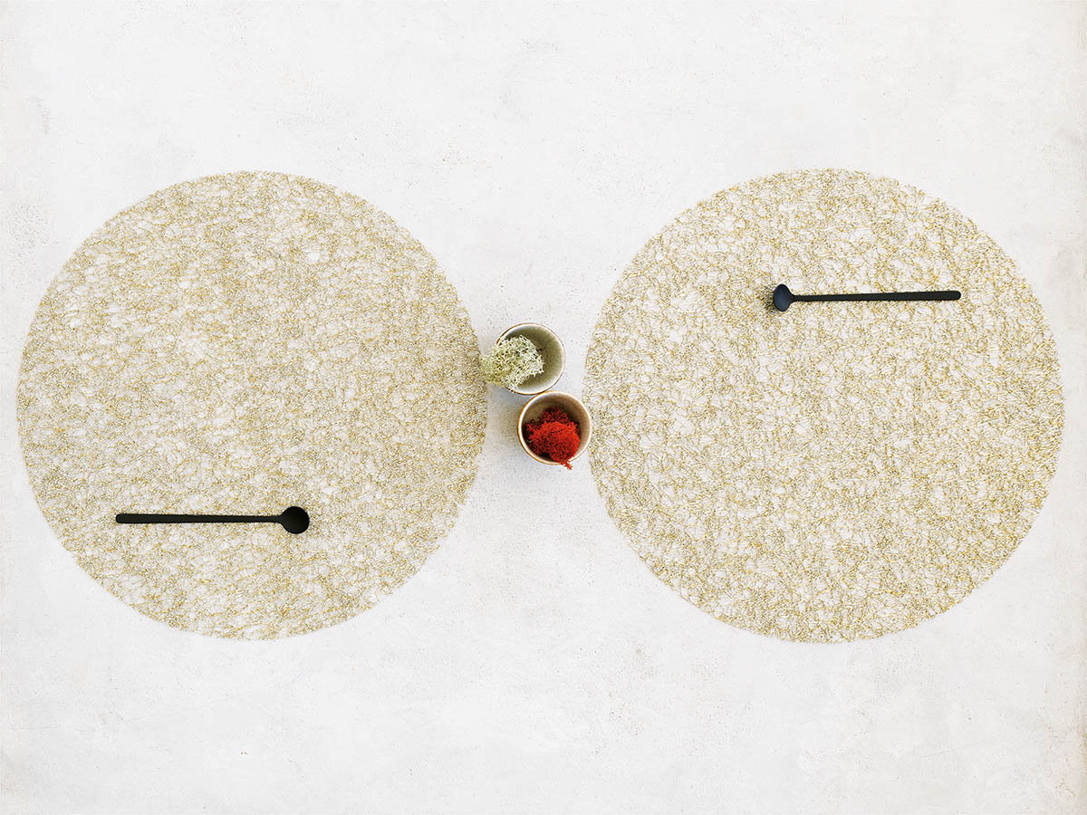 チルウィッチテーブルランナー・メタリックレース公式通販｜日本総代理