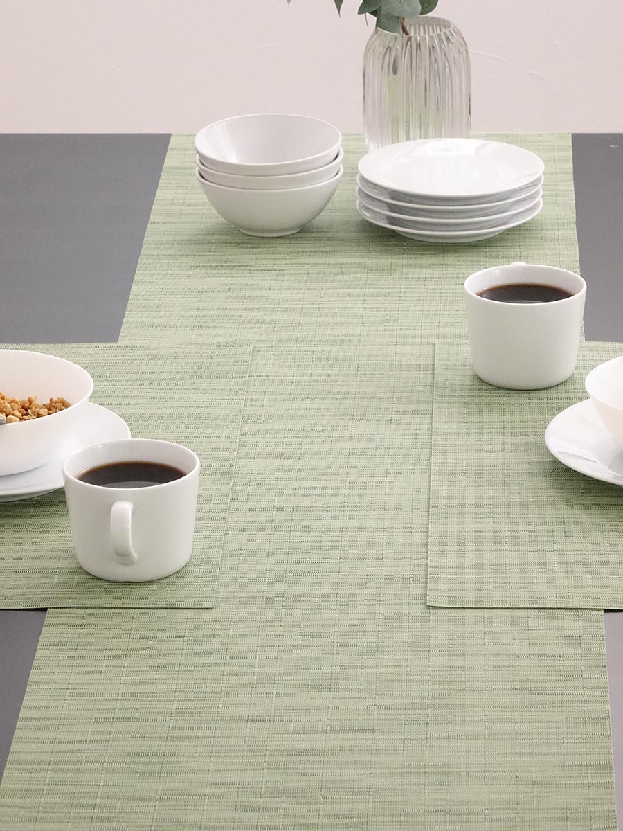 チルウィッチ ランチョンマット バンブー｜緑色の不均一なストライプ