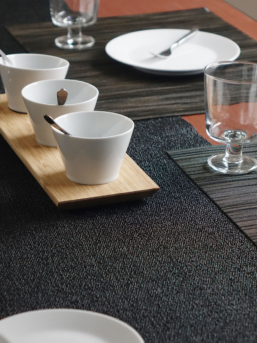 テーブルランナー ブークレ チルウィッチ