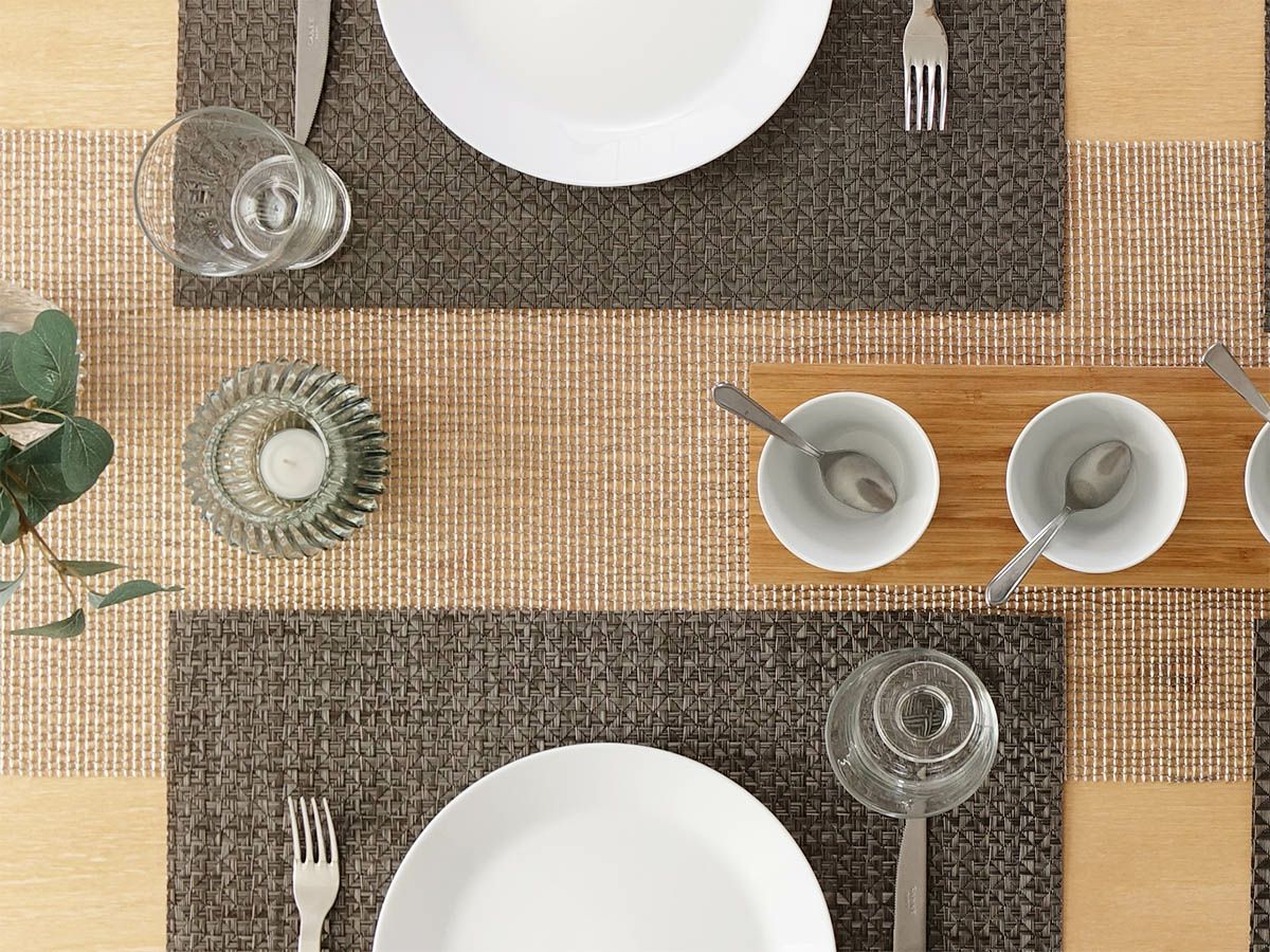 チルウィッチ テーブルランナー カジュアルエレガントなシルバー