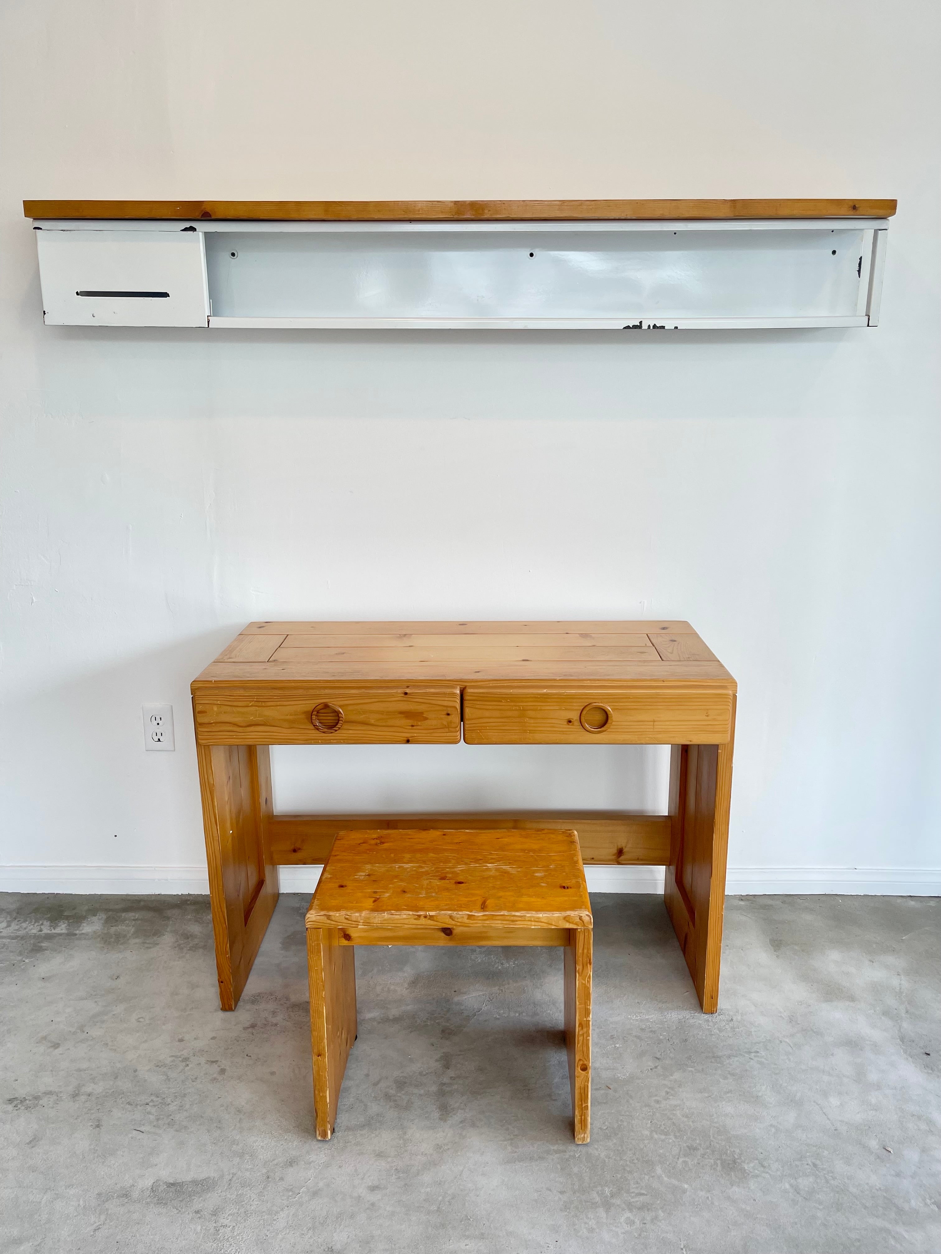 Charlotte Perriand Shelf, Les Arcs