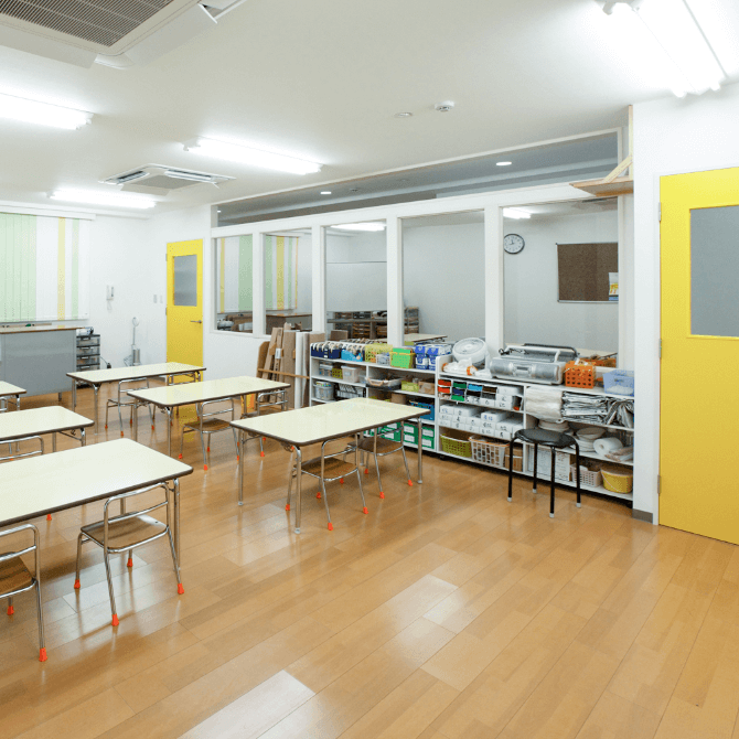 メリーランド教育研究所 | 笑顔で通うから、力になる。小学校受験の