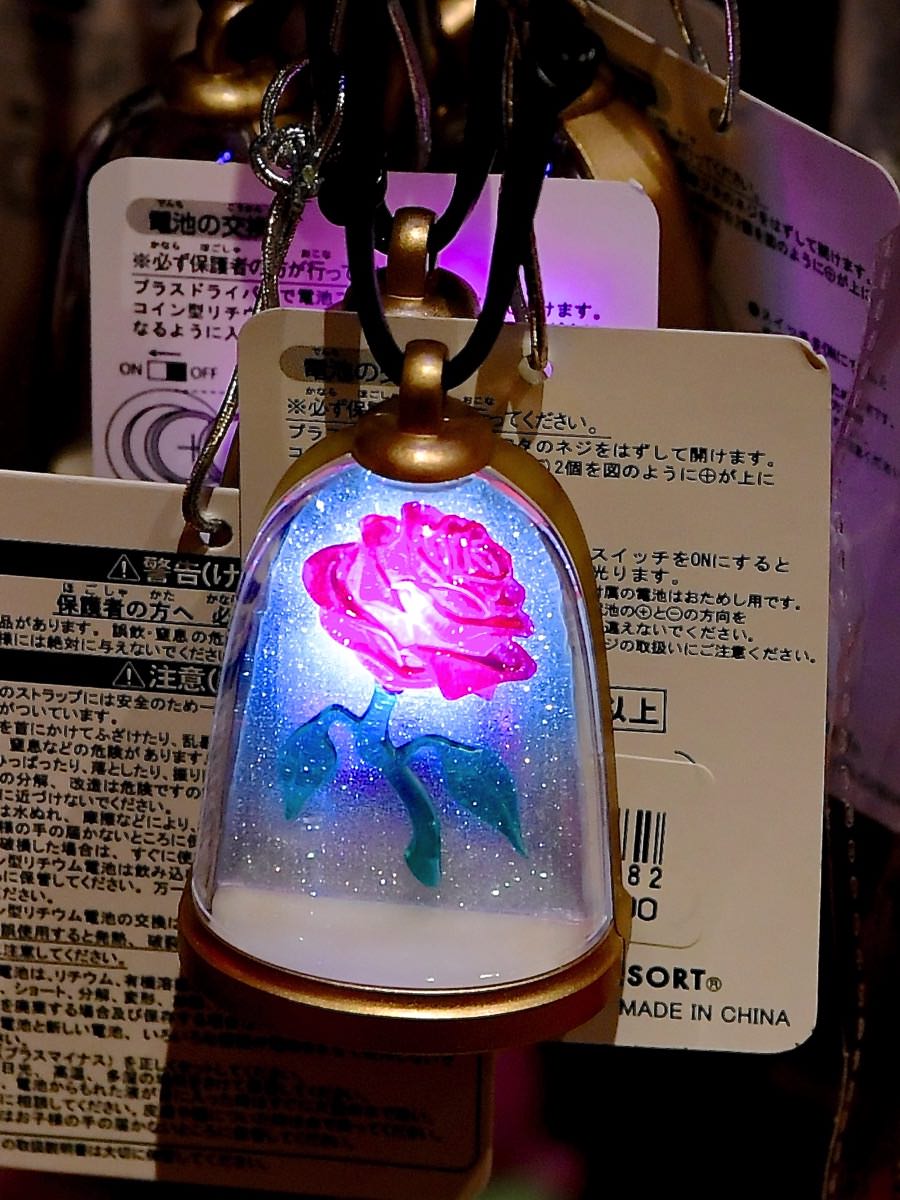 インパクト大な毒リンゴ☆東京ディズニーランド『白雪姫』『美女と野獣