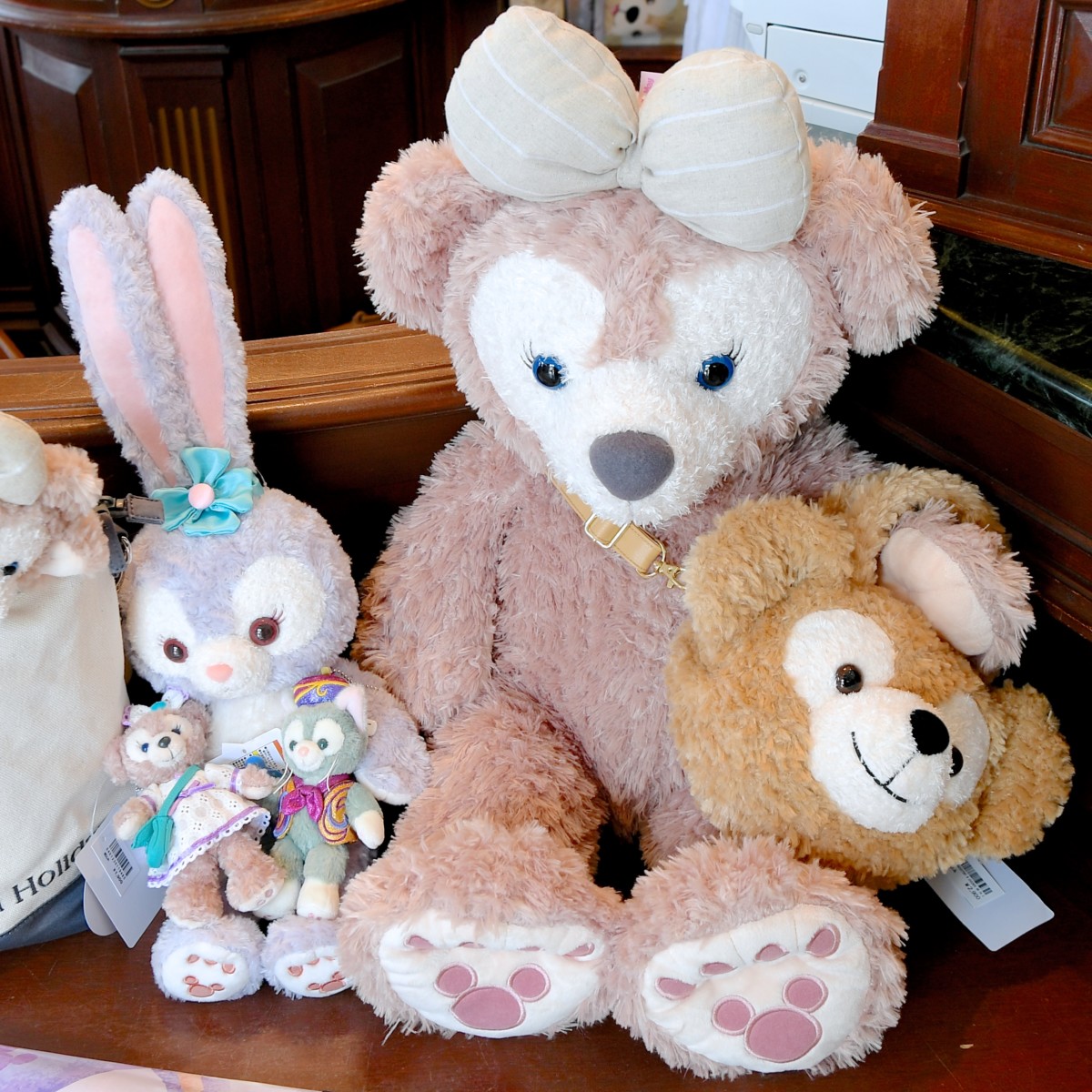 お顔型ポシェットや収納ボックス！東京ディズニーシー ダッフィー