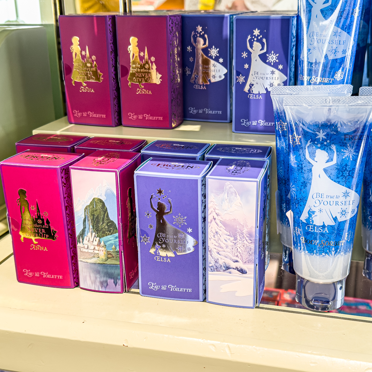 アナと雪の女王』デザイン！東京ディズニーランド「ラ・プティート