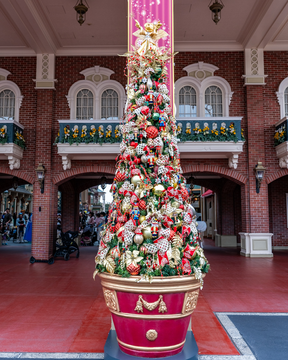 新パレード「トイズ・ワンダラス・クリスマス！」デザインも！東京
