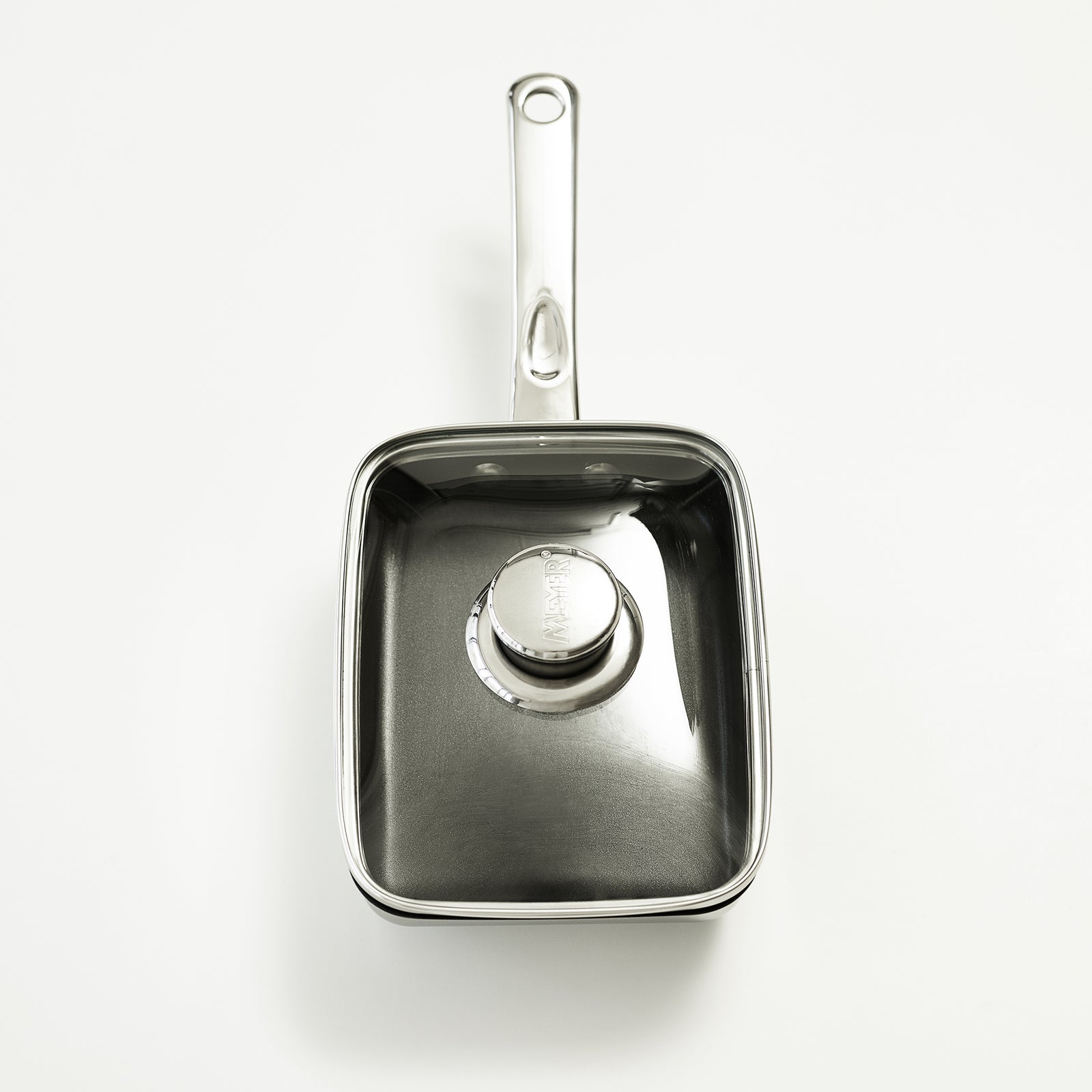 200508_MEYER211185_RT_2048_160