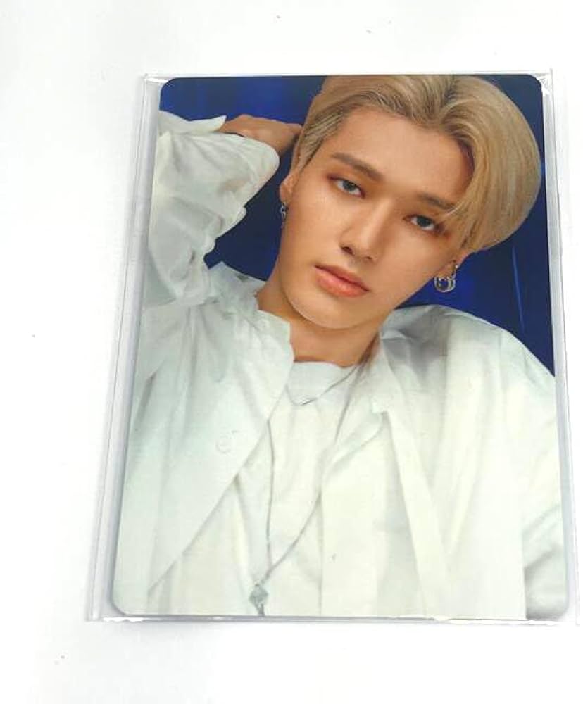 Amazon.co.jp: ATEEZ ウヨン トレカ日本限定 CD＋盤 : おもちゃ