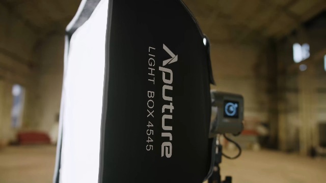 Amazon.com : Aputure Light Box 4545 Square Soft Box for Amaran COB