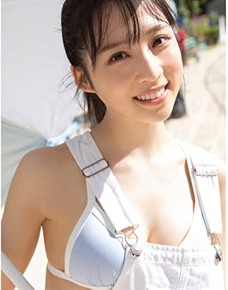Amazon.co.jp: 『AKB48小栗有以1st写真集 君と出逢った日から