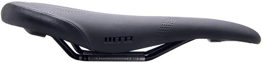 Amazon | WTB Silveradoバイクサドル - 軽量、人間工学に基づいた