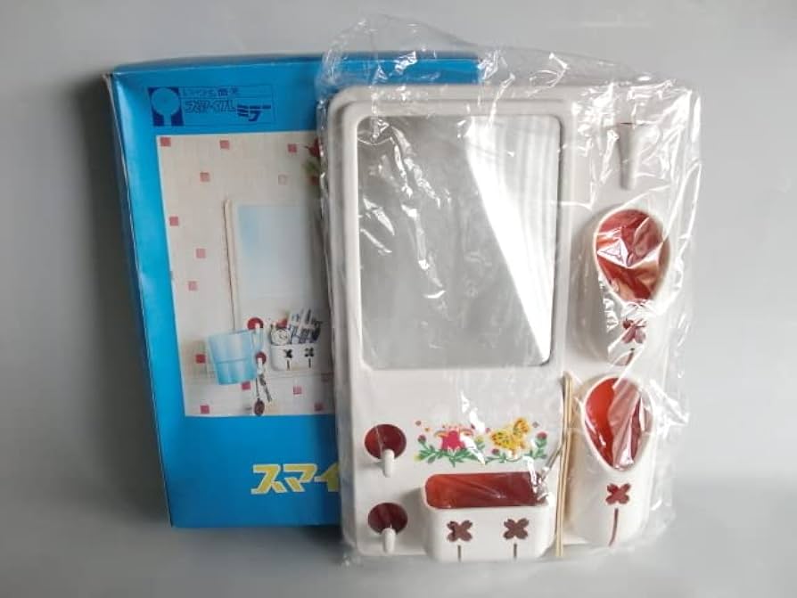 Amazon.co.jp: 昭和レトロ ポップモダン 素敵な壁掛けミラー 洗面