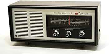 41fb7q7Md9L._AC_UF350,