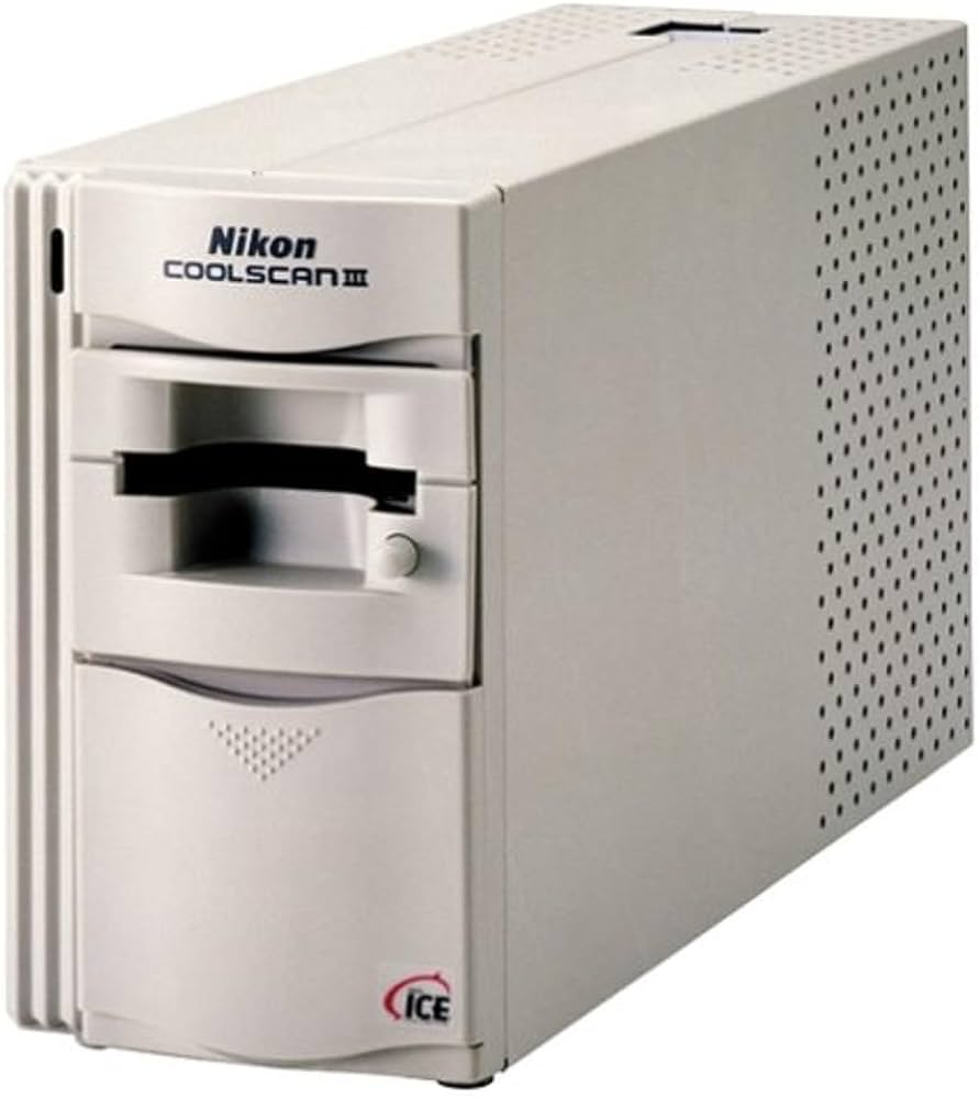 Amazon | Nikon LS-30 Coolscan III フィルムスキャナー PC用 (PC