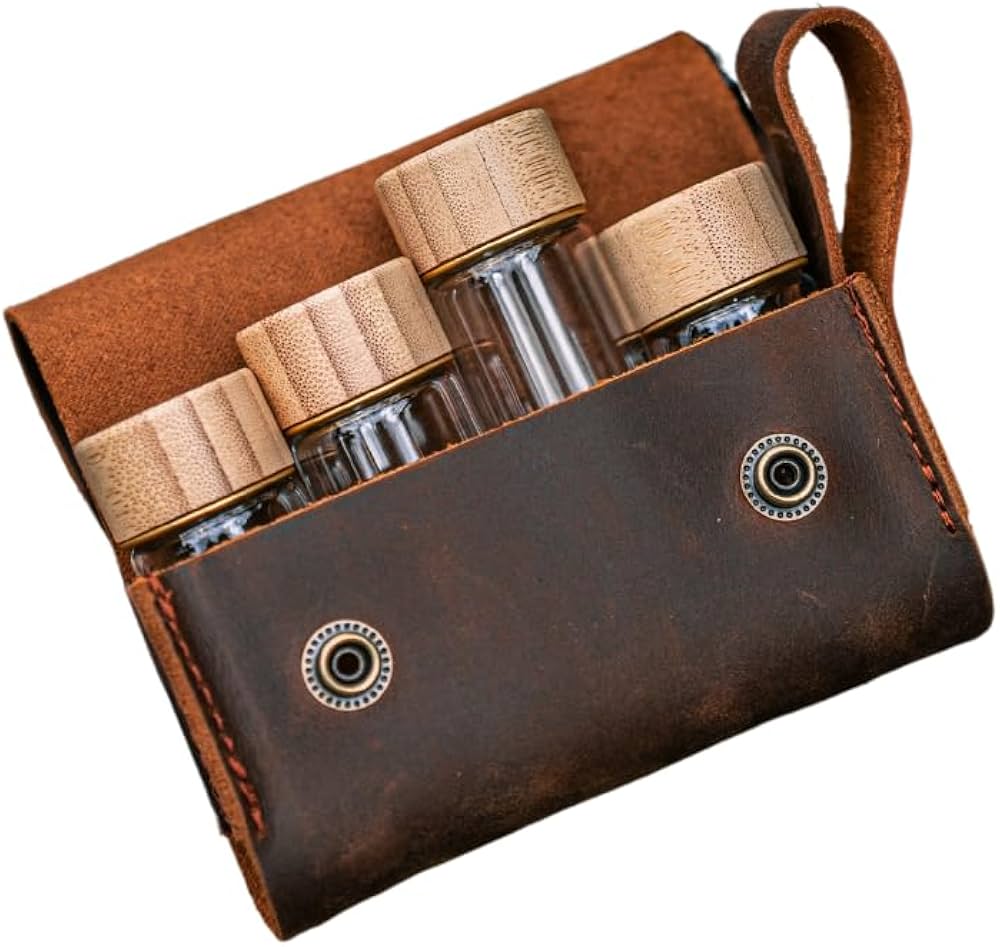 Amazon | 【CAMPLUS】 レザースパイスケース 4口 調味料入れ ボックス