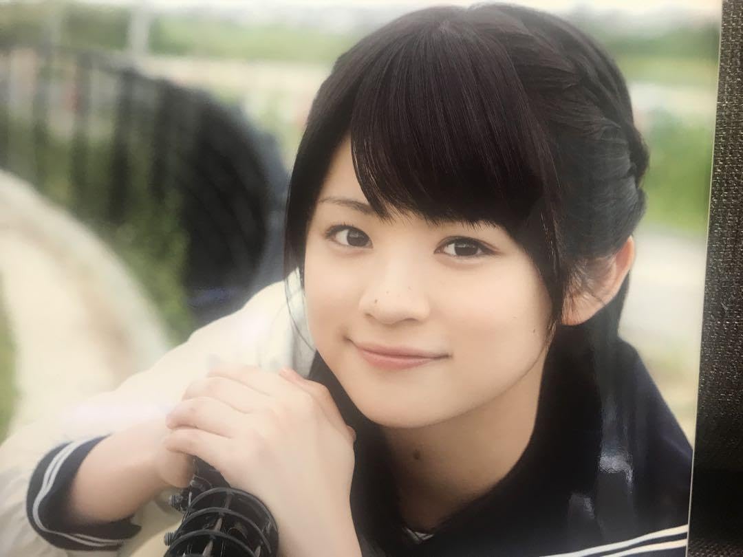 Amazon.co.jp: See You-karin : 前田憂佳写真集 (付き) : おもちゃ