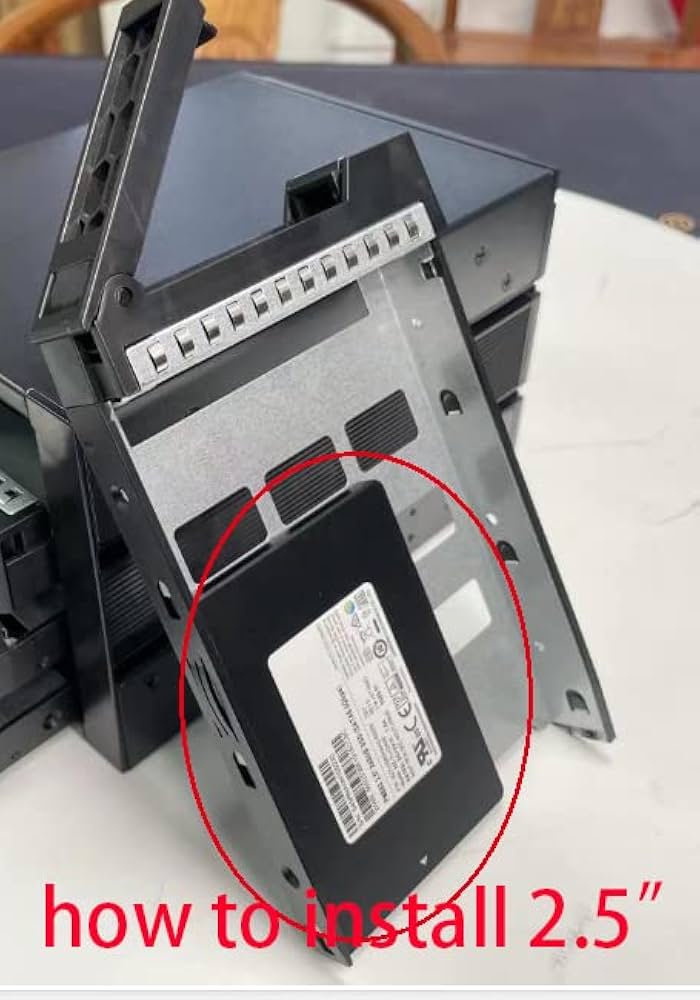 Amazon | RackChoice 2U サーバーケース 6Gbps ホットスワップ 8 x 3.5