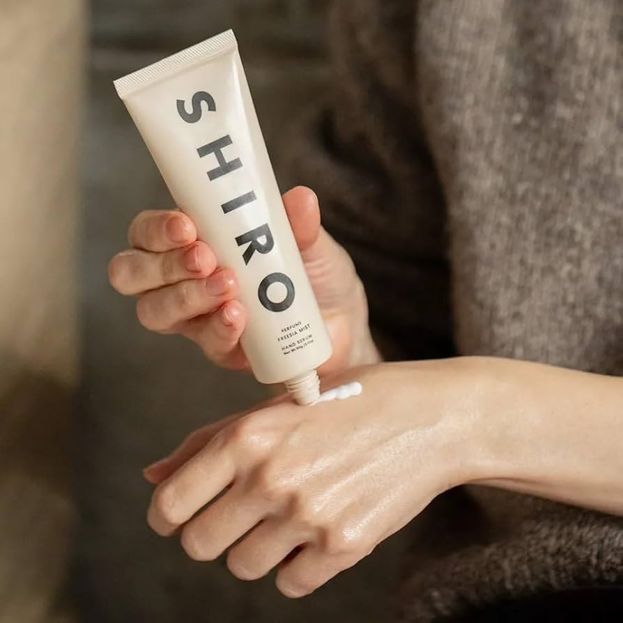 Amazon.co.jp: SHIRO PERFUME FREESIA MIST ハンド美容液 90g