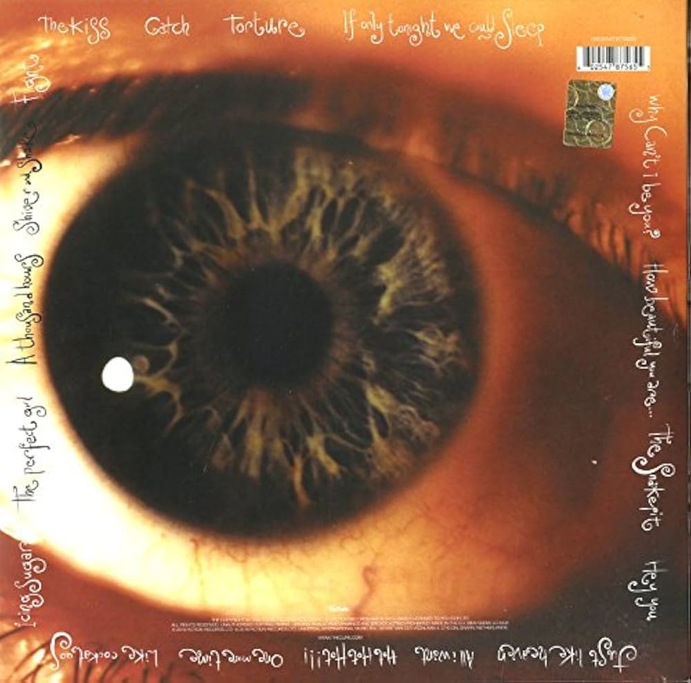 Amazon.com: Kiss Me Kiss Me Kiss Me: CDs & Vinyl