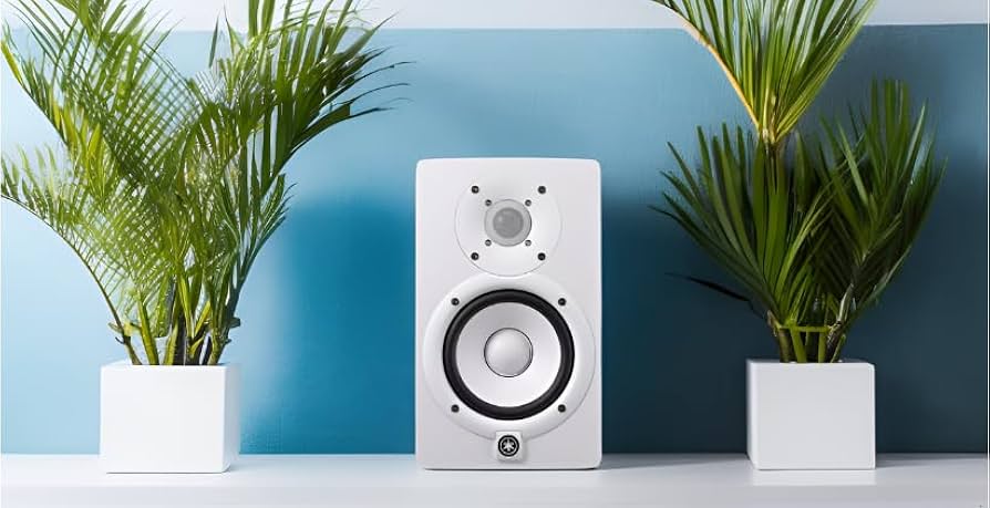 Amazon.com: YAMAHA HS5 W 5-Inch Powered Studio Monitor (White, 2