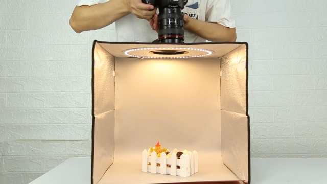 Amazon | PULUZ 40cm 撮影ボックス 3色温度調光 160個leds搭載 3200K